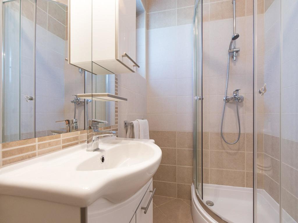 Apartments Josip Чизичі Екстер'єр фото