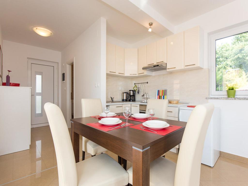 Apartments Josip Чизичі Екстер'єр фото