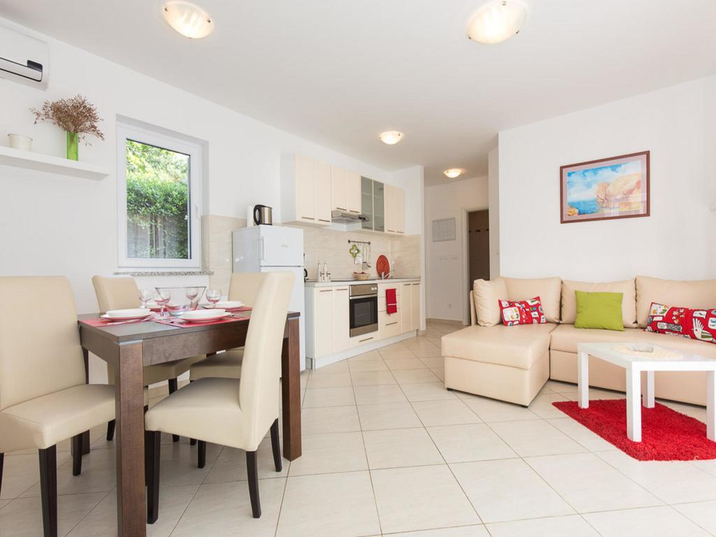 Apartments Josip Чизичі Екстер'єр фото